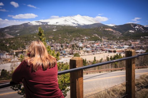 Julia Miller looking out over Breckenridge